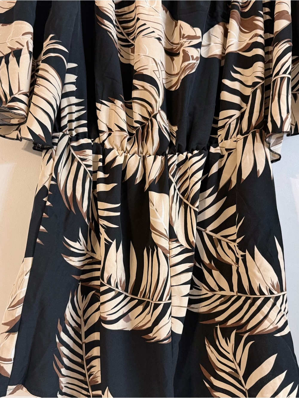 Lizzie’s Boutique Off-Shoulder Black and Beige Tropical Print Romper - Picture 10 of 13
